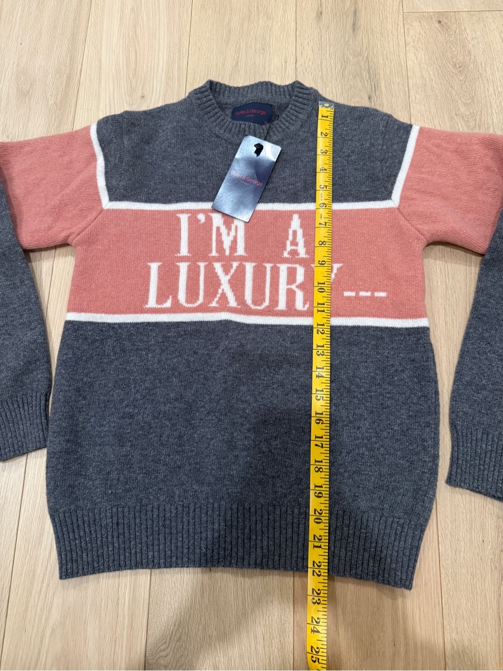 Princess Diana Relaxed Crewneck Sweater in Grey and Dusty Pink - 'I'M A LUXURY' - Picture 10 of 13